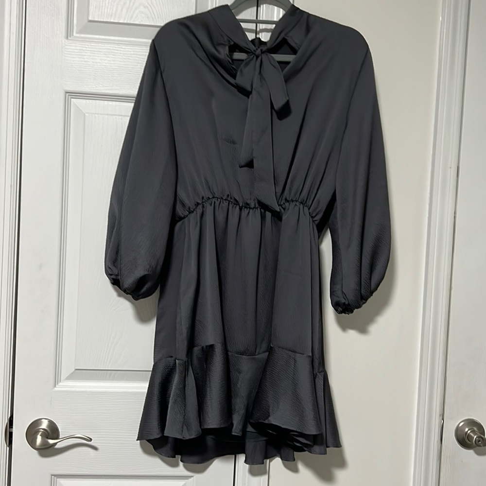 VICI CALL ME ANGEL TEXTURED SATIN DRESS - CHARCOAL (GRAY), Size Extra Large
